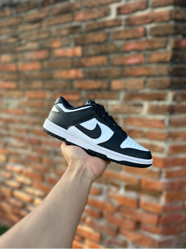 Dunk Low Panda