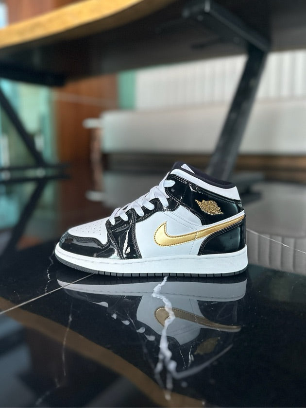 Jordan 1 Mid Patent