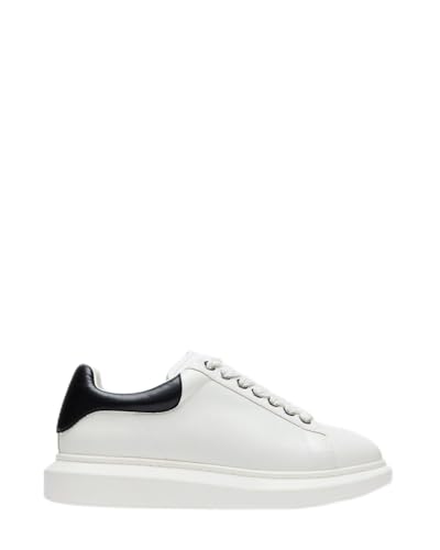 Steve Madden