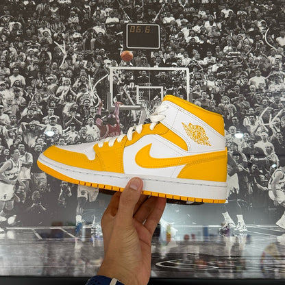 Jordan 1 Mid White University Gold