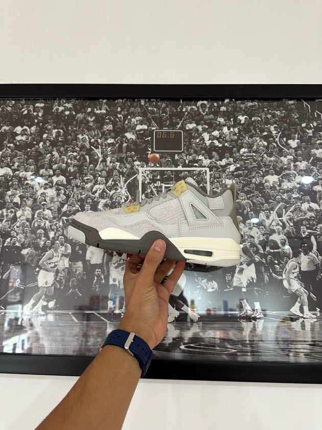 Jordan 4 Photon Dust