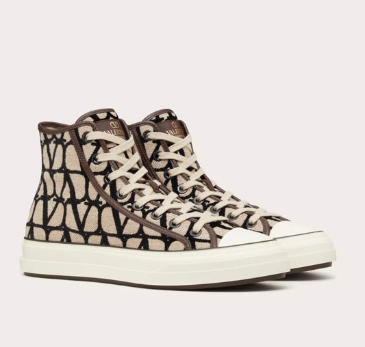 Valentino Garavani High top